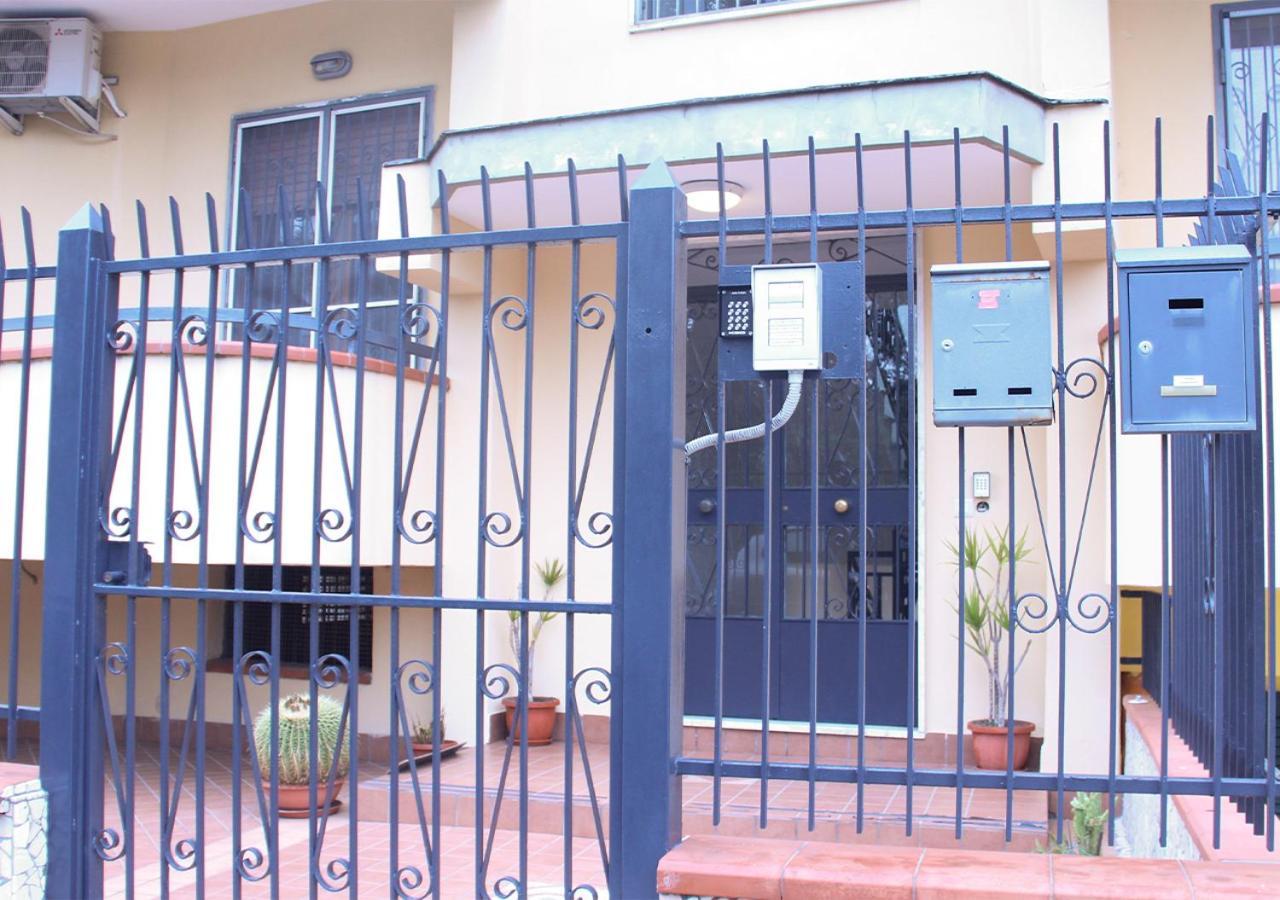 Ferienwohnung Ospedale Del Mare - Wi-Fi Gratis E Parcheggio Gratuito Neapel Exterior foto