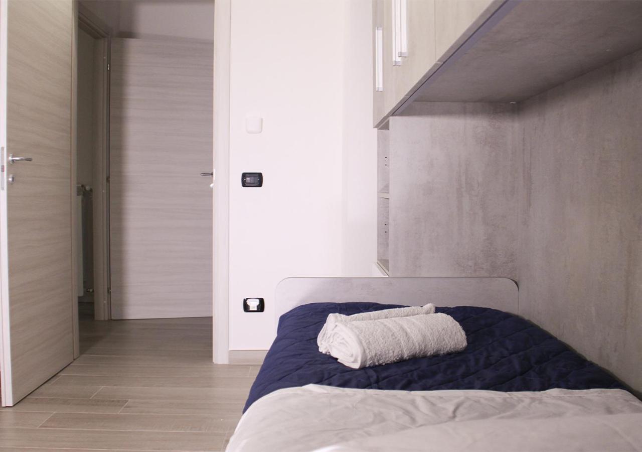 Ferienwohnung Ospedale Del Mare - Wi-Fi Gratis E Parcheggio Gratuito Neapel Exterior foto