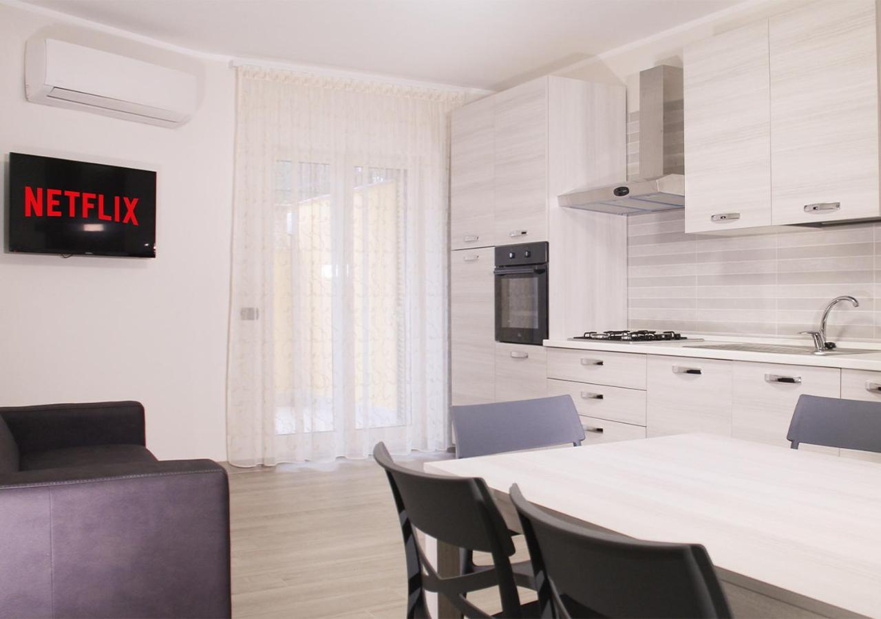Ferienwohnung Ospedale Del Mare - Wi-Fi Gratis E Parcheggio Gratuito Neapel Exterior foto